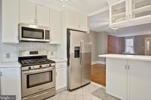 4255 Houghton St, Philadelphia PA 19128-1744 exterior