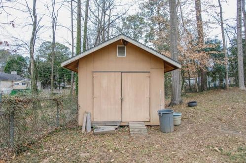 3998 Centennial Trl, Duluth GA 30096-4242 exterior