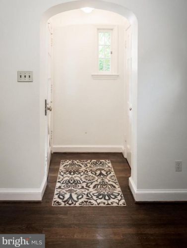 5311 42nd Pl, Washington DC  20015-1935 exterior