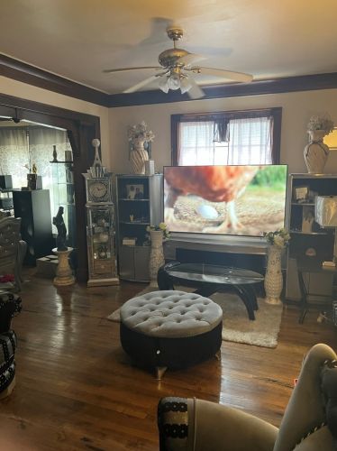 2366 44th St, Milwaukee, WI 53210-2936