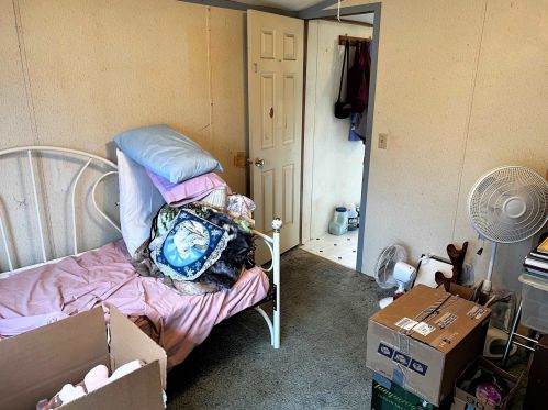 369 Emerald Dr, Barrington NH 03825-5171 exterior