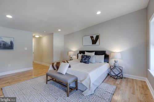 2308 Catharine St, Philadelphia PA 19143-1628 exterior