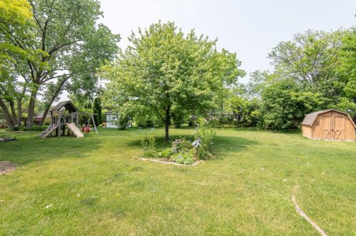 8632 Bottsford Ave, Milwaukee WI 53228-2838 exterior