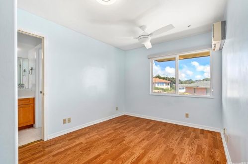 2270 Okoa St, Honolulu HI 96821-2649 exterior