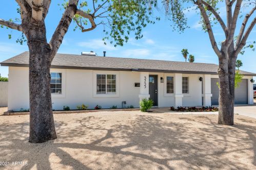 3753 Andora Dr, Phoenix AZ  85032-6611 exterior