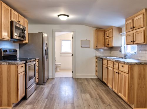 306 Sherman St, Allegan MI  49010-1066 exterior