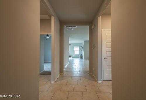 7441 Calle Aragon, Tucson AZ  85756 exterior