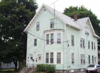 27 Providence St, Woonsocket RI  02895-5138 exterior