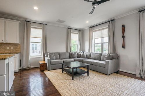 1307 Autumn Brook Ave, Silver Spring MD  20906-6752 exterior