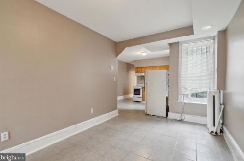 24 51 St, Philadelphia PA 19139-2726 exterior