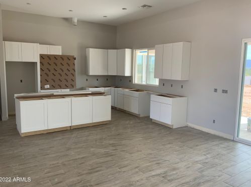 34041 10 St, Phoenix AZ 85086-7787 exterior