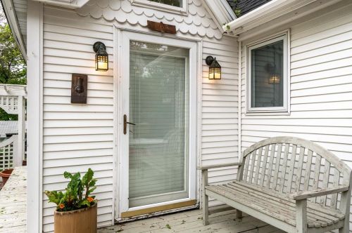 746 Gorham St, Madison WI 53703-1521 exterior