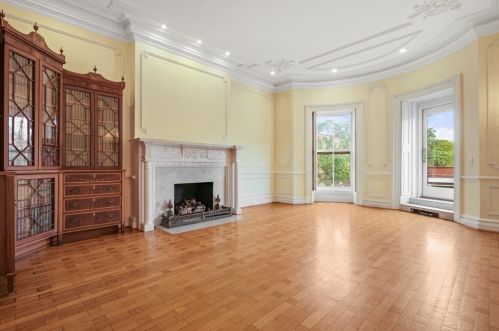 226 Beacon St, Boston MA exterior