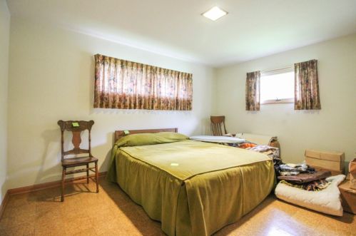 233 Spaulding St, Watertown WI 53098-1924 exterior