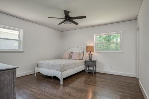 705 Glenforest Rd, Atlanta GA  30328-5211 exterior