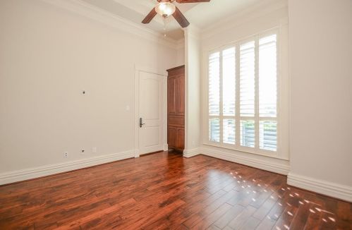 5450 Honea Egypt Rd, Montgomery TX 77316-9483 exterior