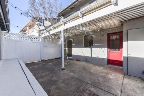 1407 Sycamore Ave, Tustin CA 92780-6279 exterior