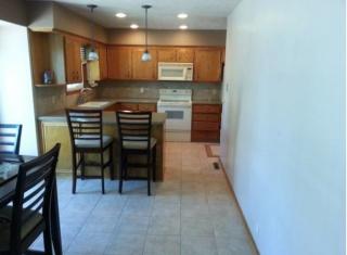 6024 108th Avenue Cir, Omaha NE  68164-1402 exterior