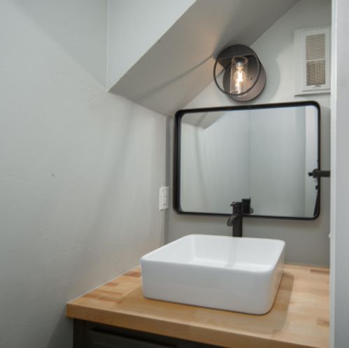 1214 Mason St, Grand Rapids MI 49503-1338 exterior