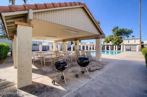 6127 13th St, Phoenix AZ 85040-1249 exterior