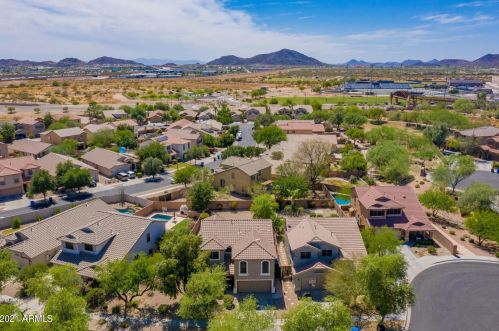 20910 37th Pl, Phoenix AZ  85050-4863 exterior