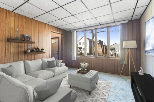 639 43rd Pl, Chicago, IL 60609-3425