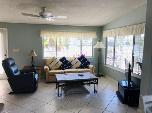 1222 Silver Lakes Blvd, Naples FL 34114-9234 exterior