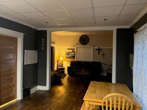 928 Pleasant St, Belding MI 48809-2252 exterior