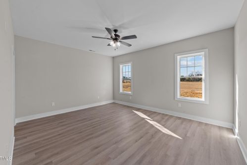 6041 Farmwood Loop, Wilson NC 27896-8010 exterior