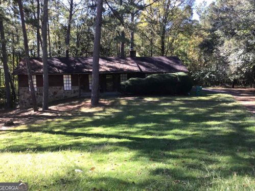 2398 Union Grove Ct, Lithonia, GA 30058-5051