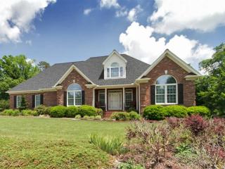 2356 Crescent Dr, Graham, NC 27253-8565
