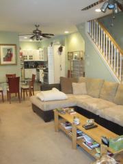 584 Martin St, Philadelphia PA  19128-1619 exterior