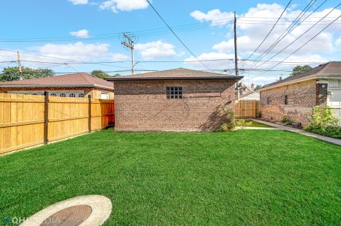 3230 66th St, Chicago IL 60629-5609 exterior