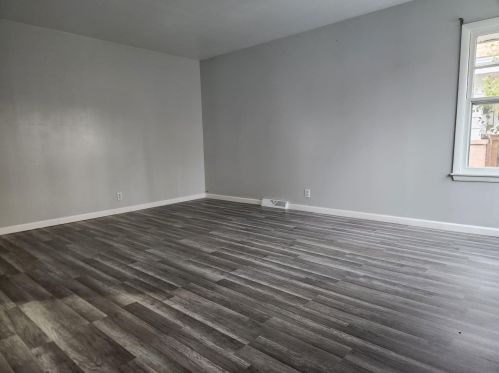 5717 97th St, Milwaukee, WI 53225-2504