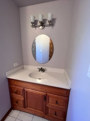 9308 Trumbull Ave, Chicago IL 60655-3326 exterior