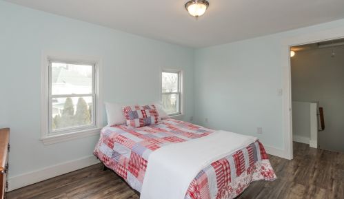 4 Westville Rd, Plaistow NH exterior