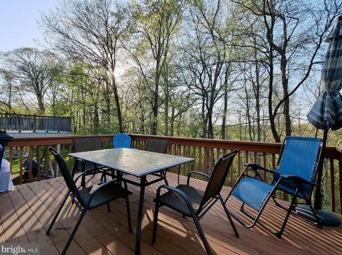 37 Victoria Dr, Chester PA  19014-1549 exterior