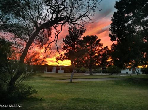 6558 Calle Cavalier, Tucson, AZ 85715-4701