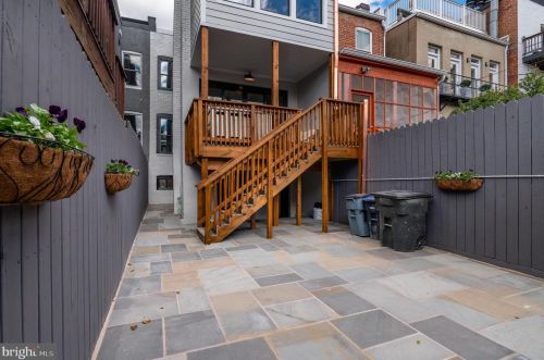 1744 T St, Washington DC 20009-7102 exterior