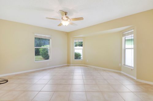 1826 Leafy Rd, Fort Pierce FL  34953-1392 exterior