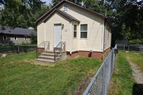 236 Dunkley St, Kalamazoo, MI 49007-0018