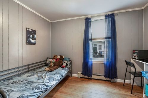 49 Kilton St, Taunton MA 02780-2953 exterior