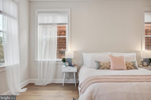 5010 Hazel Ave, Philadelphia PA  19143-1622 exterior