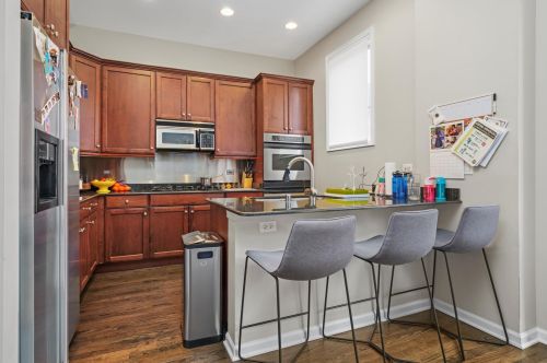 430 Canal St, Chicago IL  60654-8873 exterior