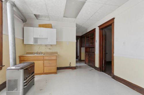 951 Lawndale Ave, Chicago IL 60655-3315 exterior