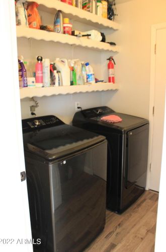 10215 26th St, Phoenix AZ 85050-1906 exterior