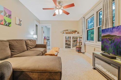 147 Race St, Pittsburgh PA 15208-1424 exterior