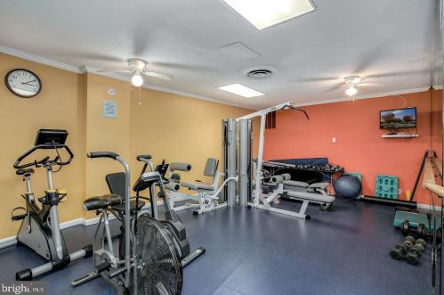 9039 Sligo Creek Pkwy, Silver Spring MD  20901-3301 exterior