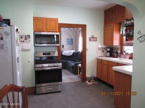 301 Cecil St, Glendora MI 49107-1706 exterior