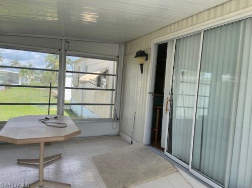 21 Arapaho Trl, Naples FL 34113-7981 exterior